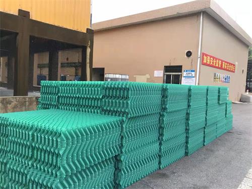 如何選購(gòu)冷卻塔填料(冷卻塔填料材質(zhì)怎么區(qū)分好壞)